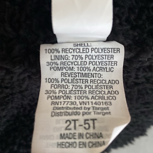 Toddler winter hat with blue Pom Pom - Picture 2 of 2